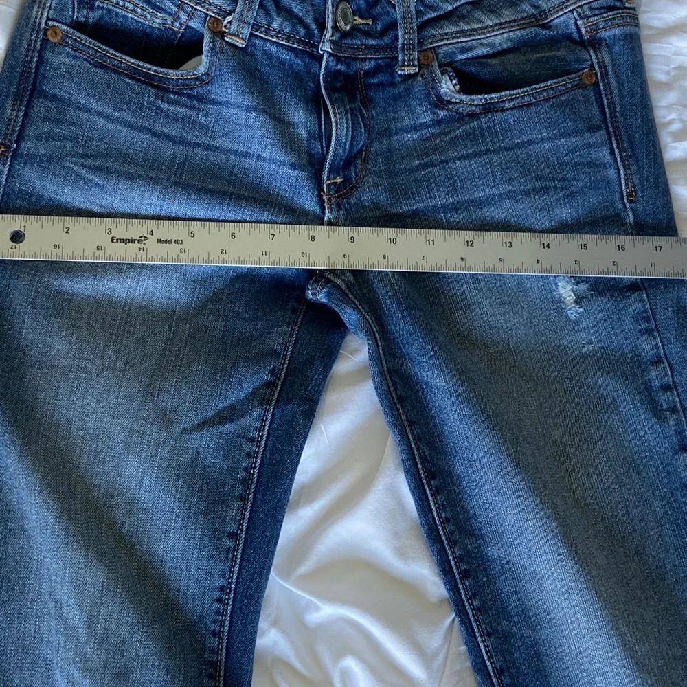 American Eagle Low Rise Slim Bootcut SZ 8 Long Stretch Dark Wash, 2010 Cool EUC - Picture 13 of 14